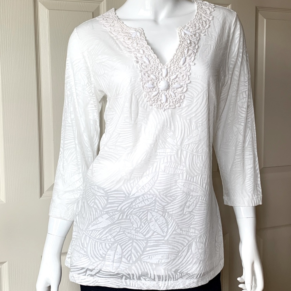Chico’s - classic, feminine women’s blouse (Size 1 which is an M)